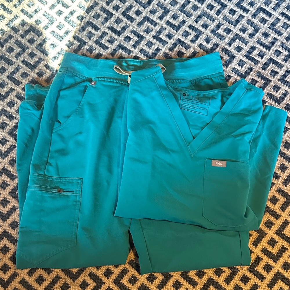 Figs Catalina top and Zamora joggers. Would sell separately